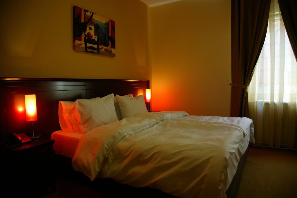 Garni Hotel Contact Белград Номер фото